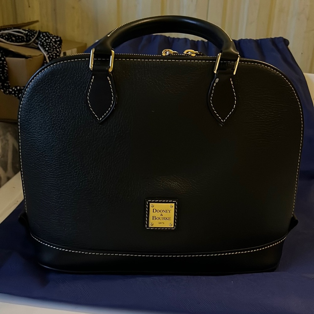 Dooney & Bourke handbag